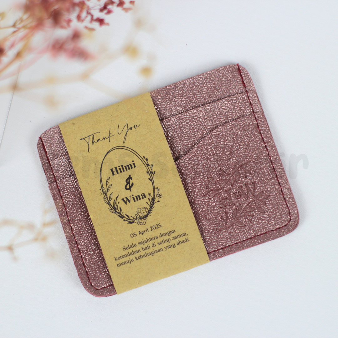 10 Alasan Souvenir Card Holder Cocok untuk Pernikahan Anda
