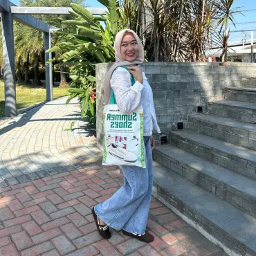 Totebag Blacu Custom Logo untuk Souvenir dan Acara